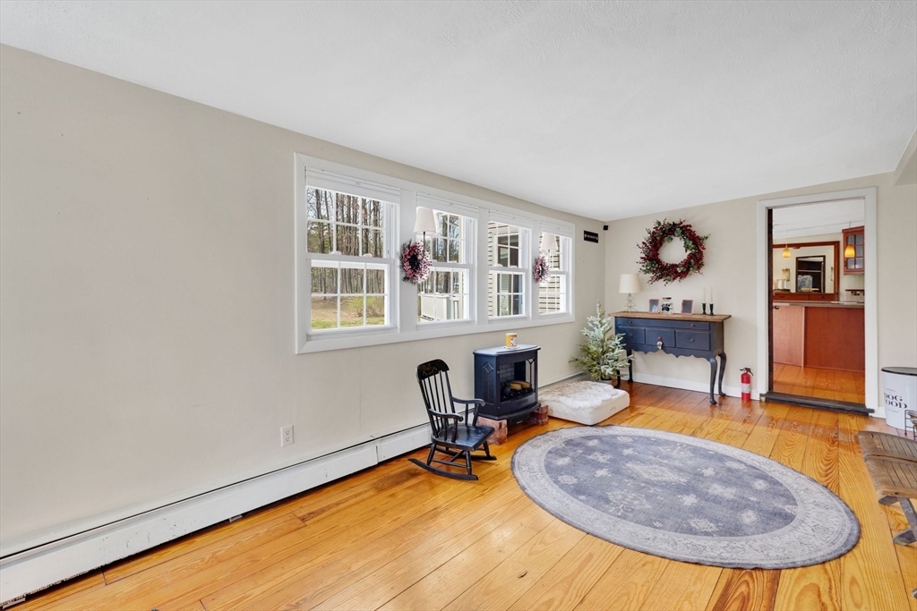 237 Allen Street Hampden, MA 01036 - Photo 8 of 36 Gallery Image 8