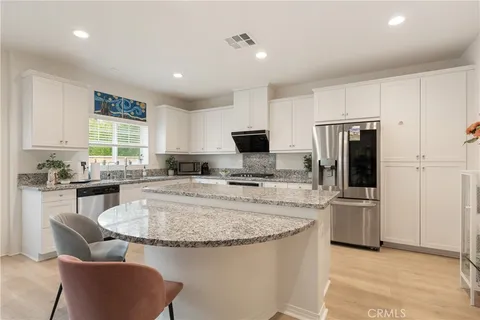 $609,000 | 7194 Crescendo Lane, Fontana, CA 92336