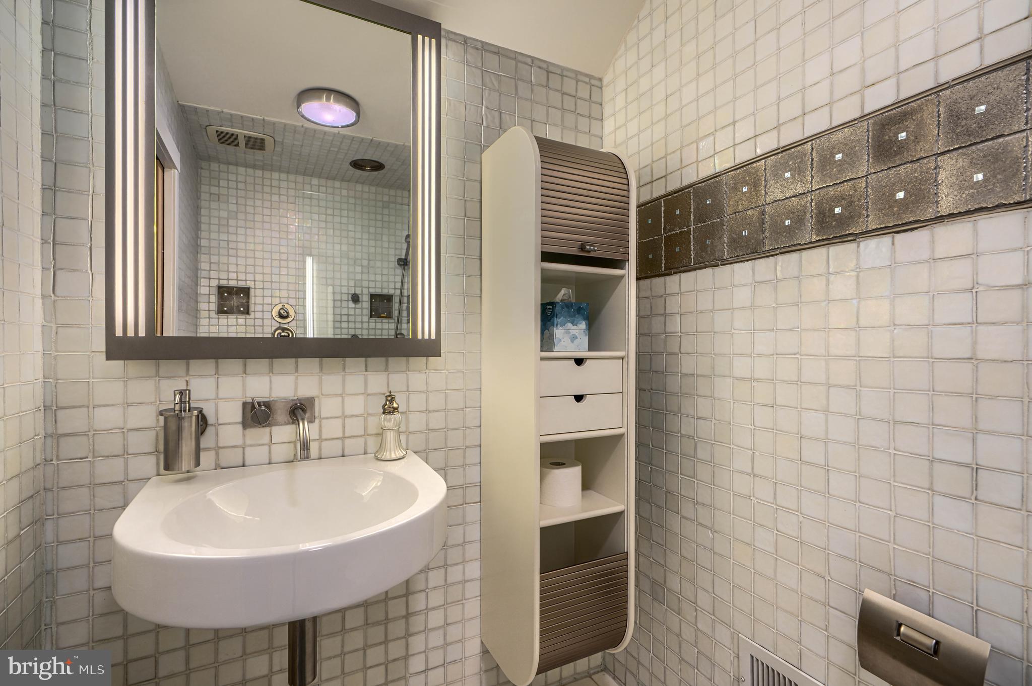 2504 Stone Mill Road Baltimore, MD 21208 - Photo 77 of 123 Full bath on upper level