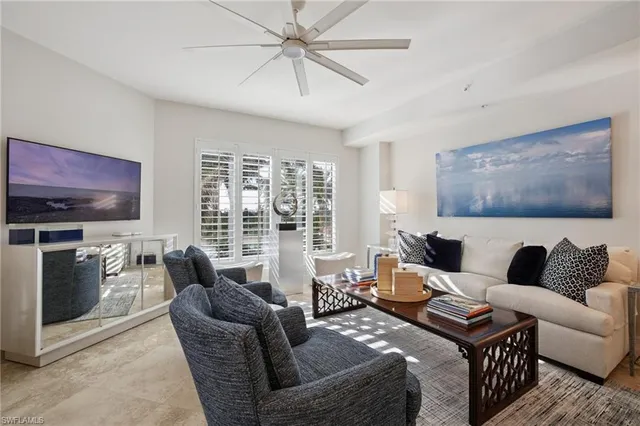 $3,150,000 | 7575 Pelican Bay Boulevard, Unit 201, Naples, FL 34108