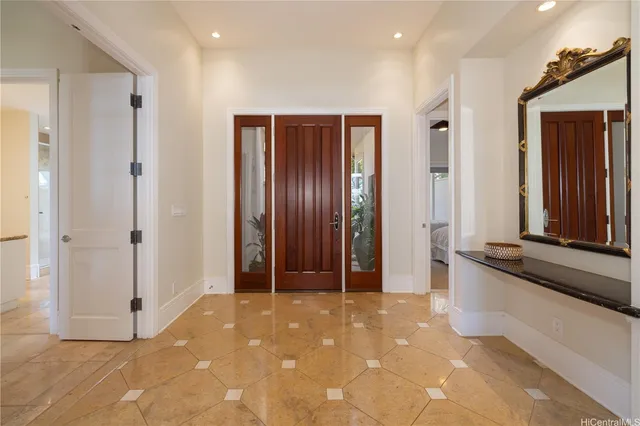 $3,000,000 | 5 Polihua Way, Unit 10C, Lanai City, HI 96763