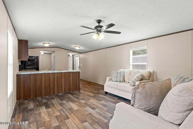 $181,000 | 3664 Lakeview Drive Southwest, Supply, NC 28462