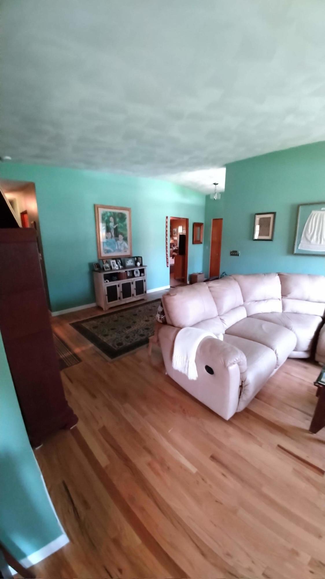 101 T Rt 358 Moscow, PA 18444 - Photo 11 of 25 Living Room