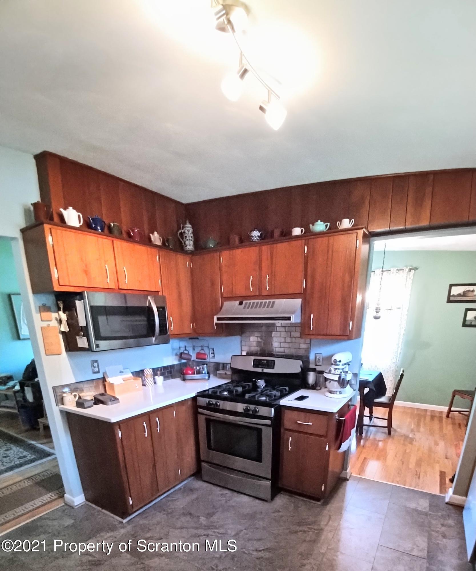 101 T Rt 358 Moscow, PA 18444 - Photo 6 of 25 Kitchen