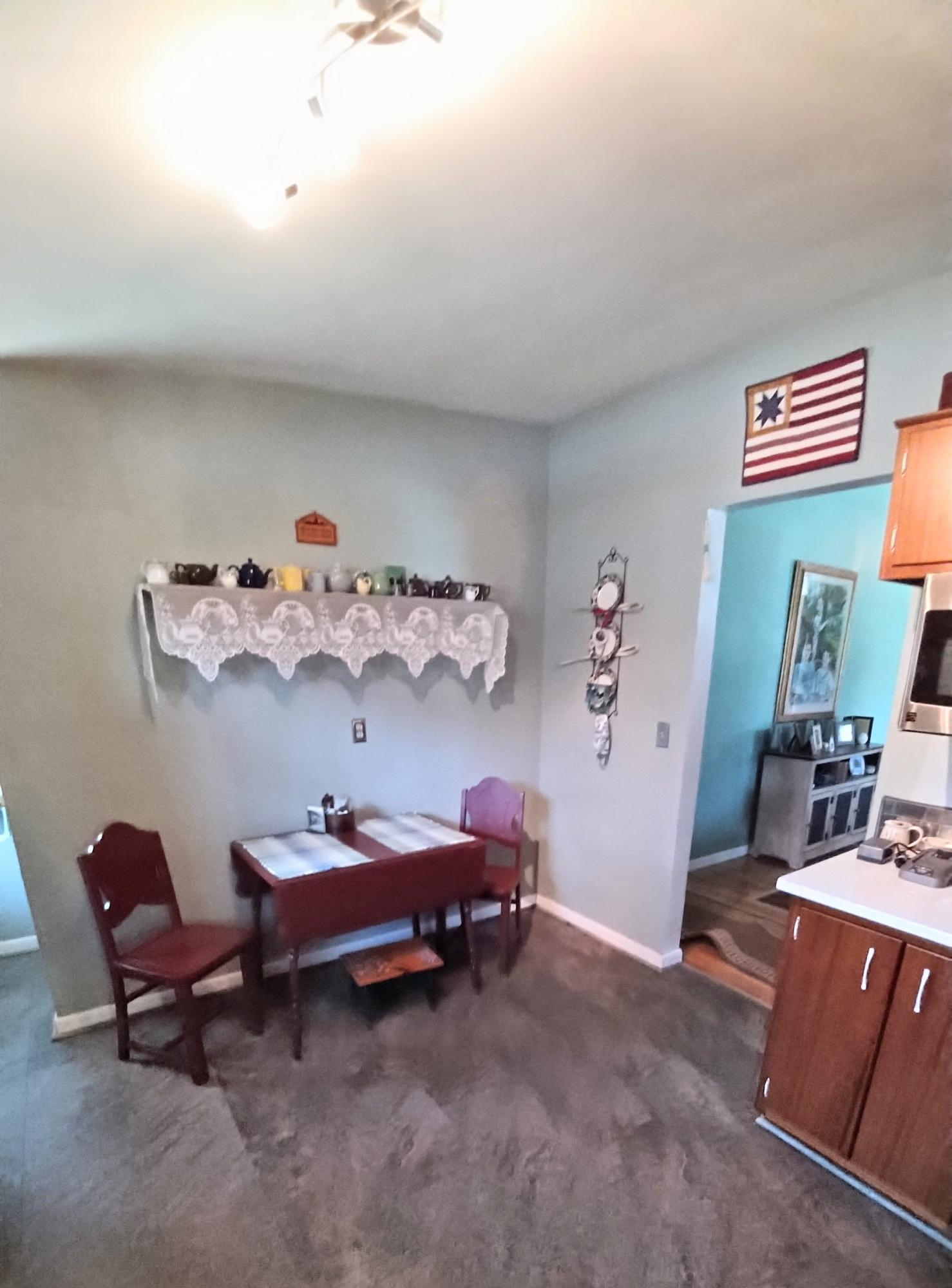 101 T Rt 358 Moscow, PA 18444 - Photo 7 of 25 Second view of kitchen