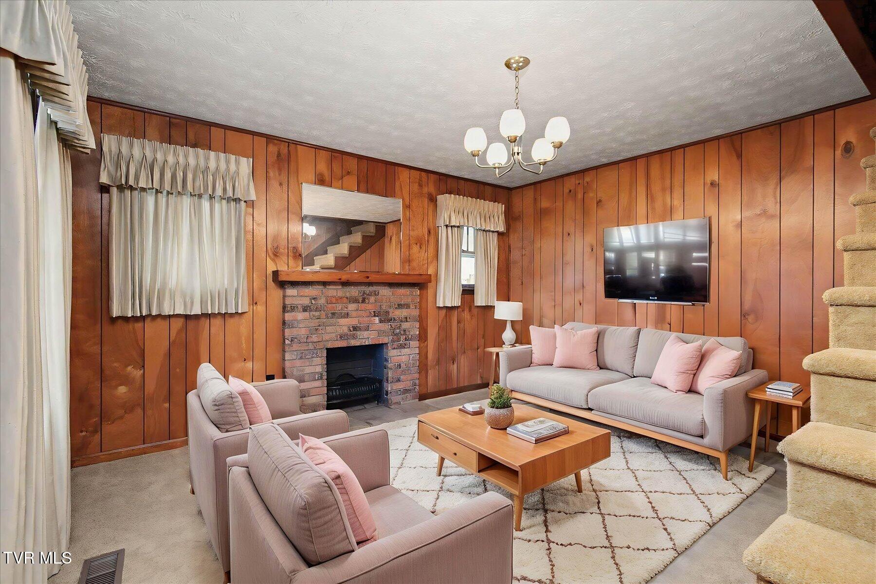 5765 Orebank Road Kingsport, TN 37664 - Photo 2 of 34 07-5765 Orebank Rd -7