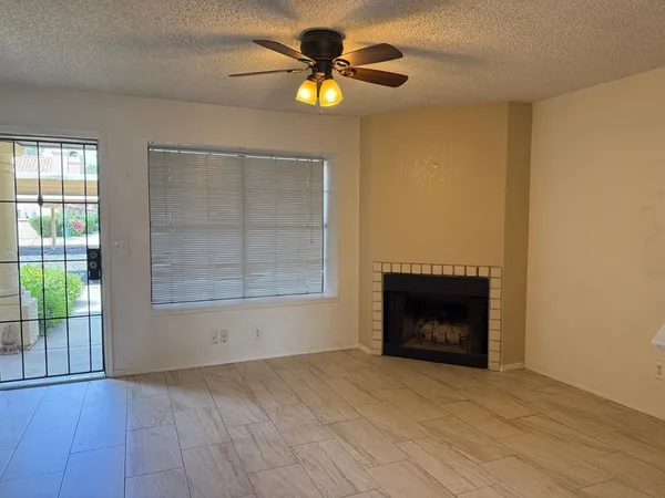 $1,900 | 5704 East Aire Libre Avenue, Unit 1242, Scottsdale, AZ 85254
