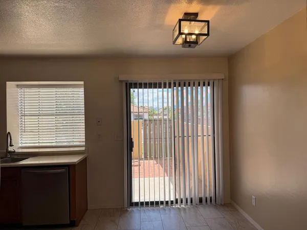 $1,900 | 5704 East Aire Libre Avenue, Unit 1242, Scottsdale, AZ 85254