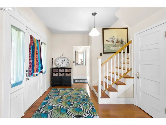 $629,000 | 380 Columbia Street, Cathlamet, WA 98612