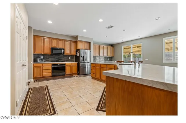 $690,000 | 40609 Saddlebrook Court, Palmdale, CA 93551