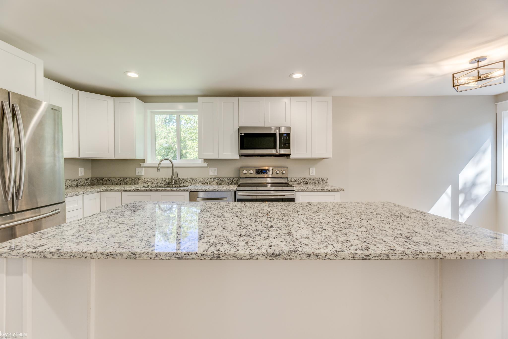 81070 Durfee Road Memphis, MI 48041 - Photo 14 of 35 50122265-13.JPG