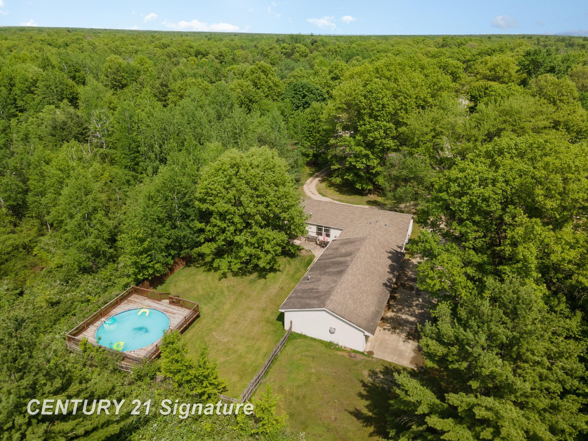 2117 North Dublin Road Midland, MI 48642 - Photo 29 of 31
