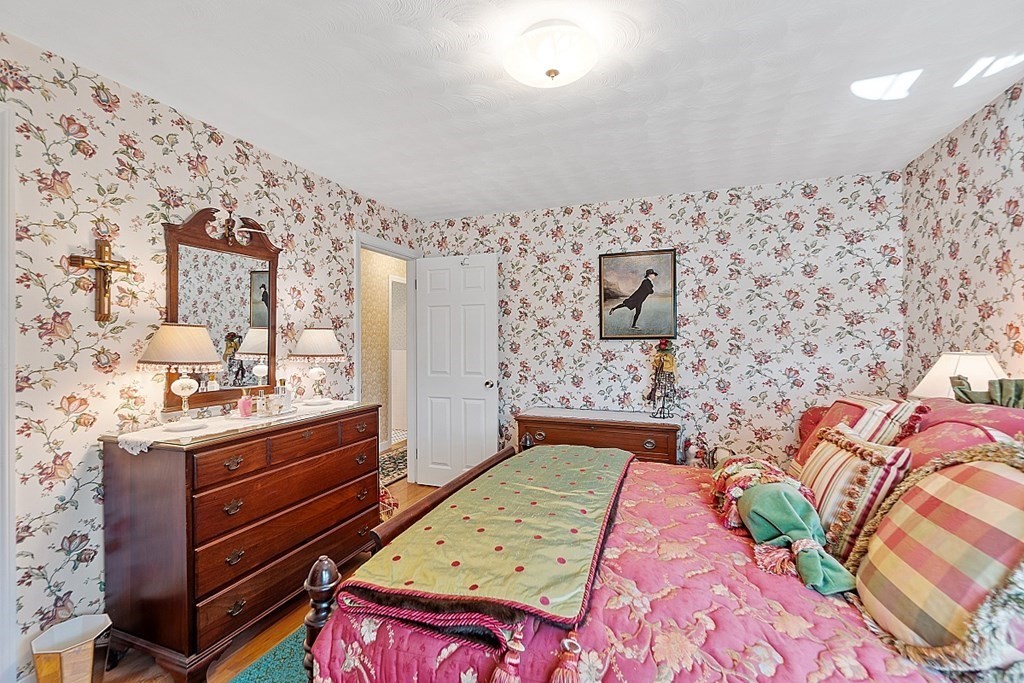 15 Leslie Road Worcester, MA 01605 - Photo 23 of 36 Gallery Image 23