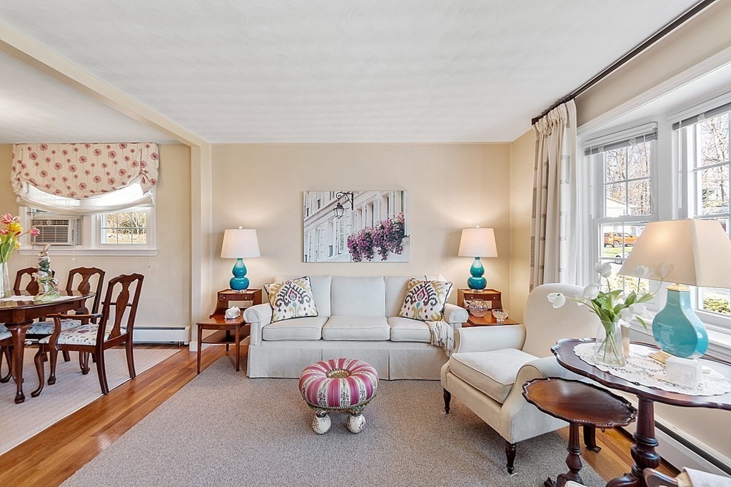 15 Leslie Road Worcester, MA 01605 - Photo 6 of 36 Gallery Image 6