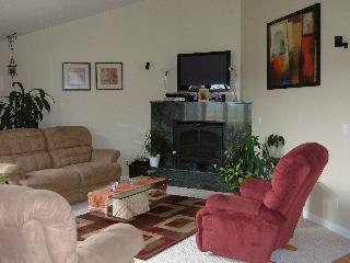 6033 Trombley Road Newport, MI 48166 - Photo 3 of 15 673064-2.JPG