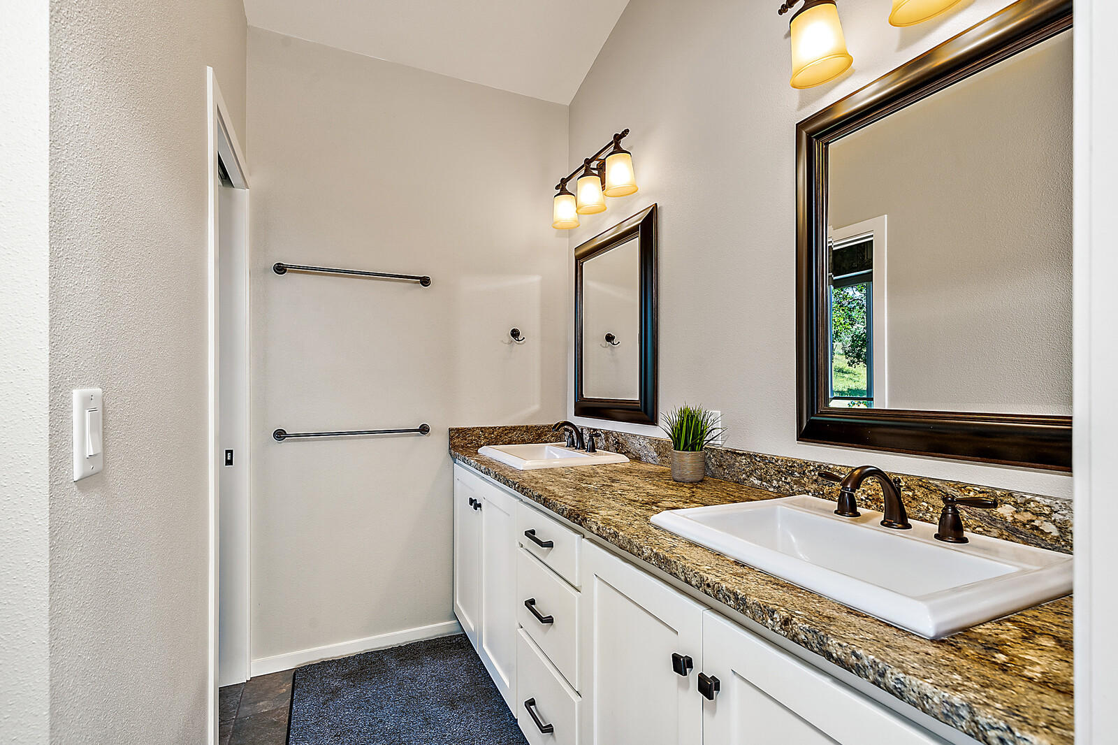 3800 Devils Garden Road Medford, OR 97504 - Photo 35 of 75 Gallery Image 35