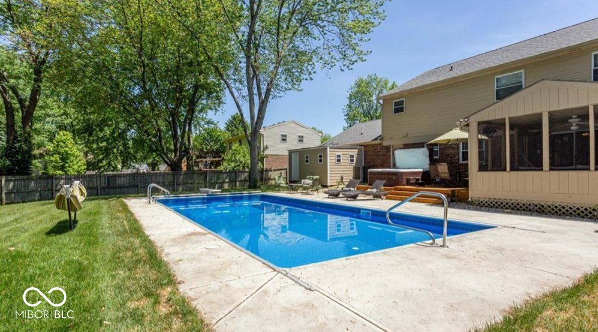8210 Castleton Boulevard Indianapolis, IN 46256 - Photo 22 of 37