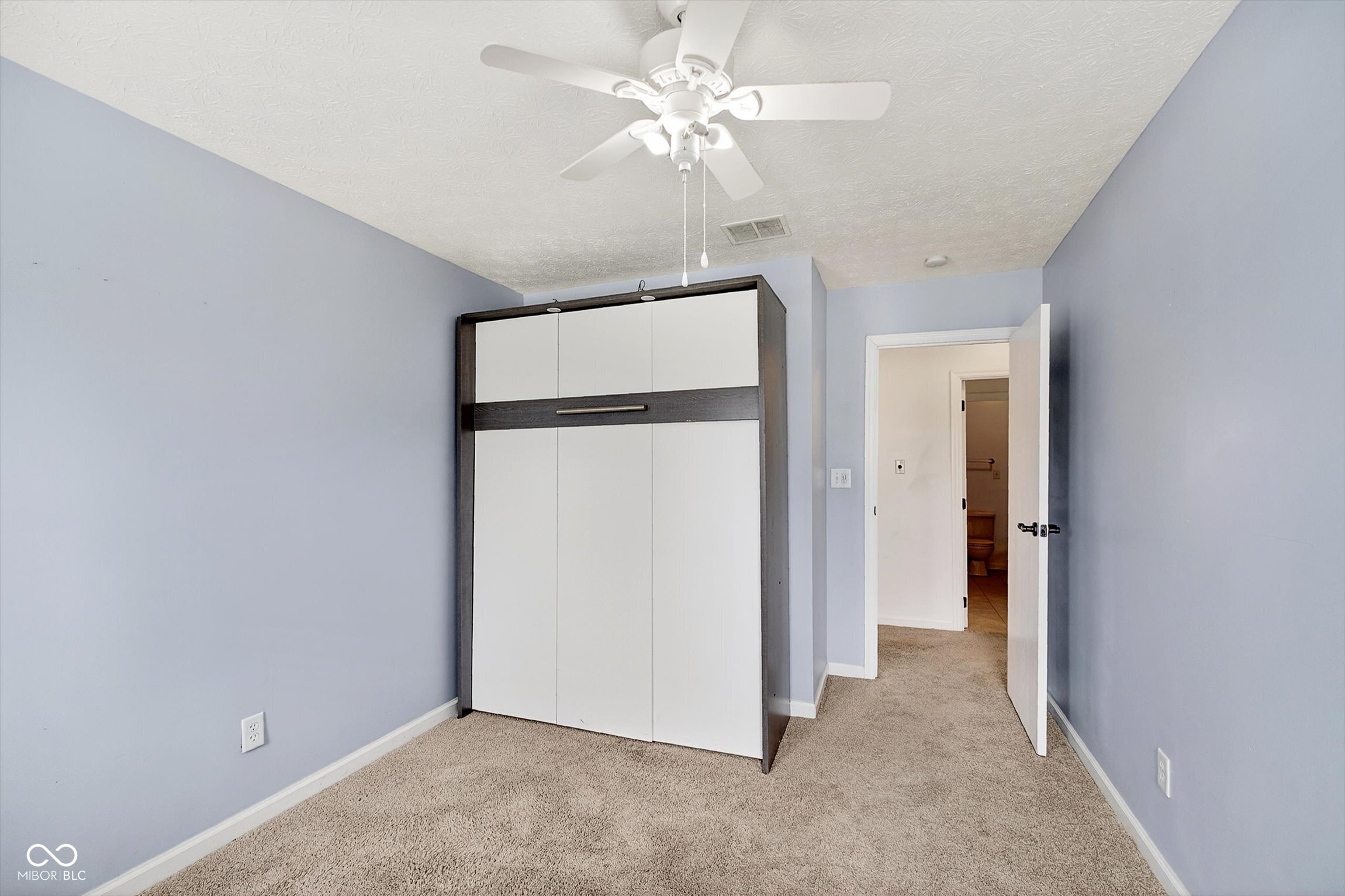 8210 Castleton Boulevard Indianapolis, IN 46256 - Photo 27 of 37