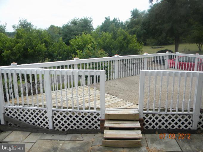 10092 Store Road Culpeper, VA 22701 - Photo 7 of 12 Exterior (Rear)