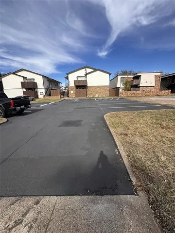 $1,295 | 4824 Wellesley Avenue, Unit D, Fort Worth, TX 76107