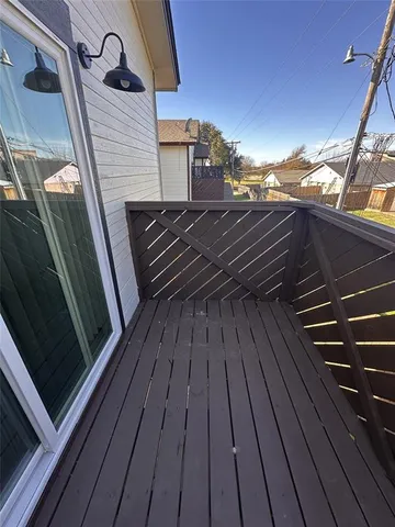 $1,295 | 4824 Wellesley Avenue, Unit D, Fort Worth, TX 76107