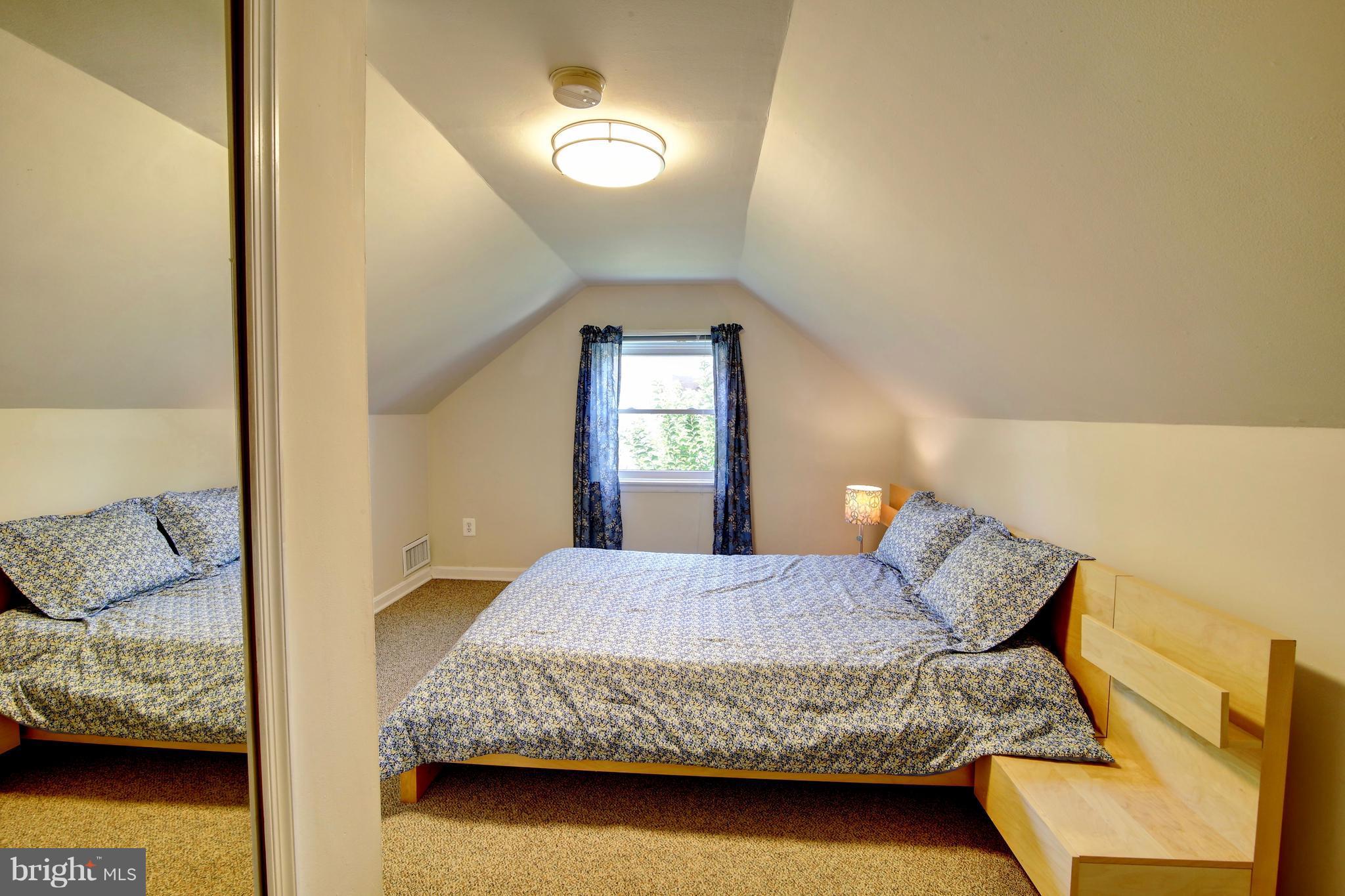 6711 Barrett Road Falls Church, VA 22042 - Photo 22 of 29 Bedroom