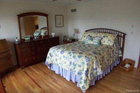 459 Baldwin Avenue, Unit 34 Rochester, MI 48307 - Photo 8 of 12 8 Master BR