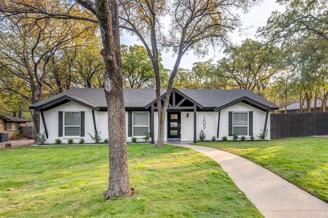 $499,000 | 105 Shadow Lane, Euless, TX 76039