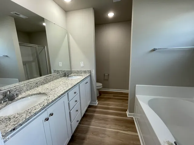 $304,900 | 103 Oakfield Trce Drive, Four Oaks, NC 27524