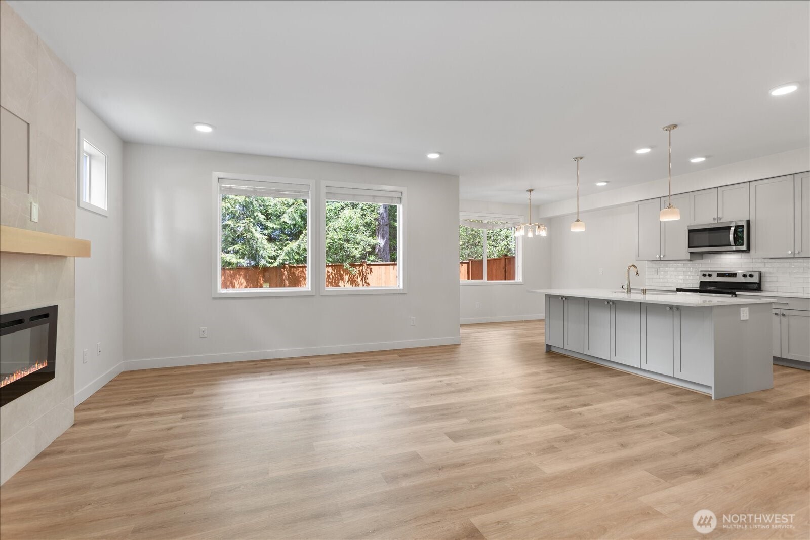 121 171st Place Southwest, Unit A Bothell, WA 98012 - Photo 7 of 38