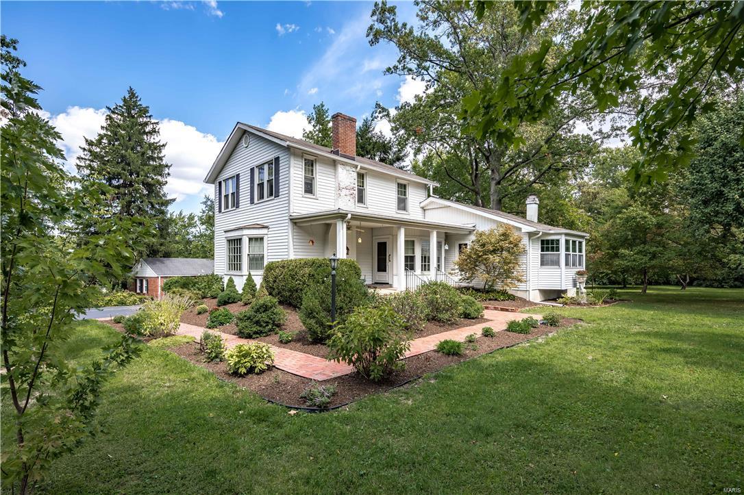 1012 South Spoede Road Frontenac, MO 63131 - Photo 1 of 17 Gallery Image 1