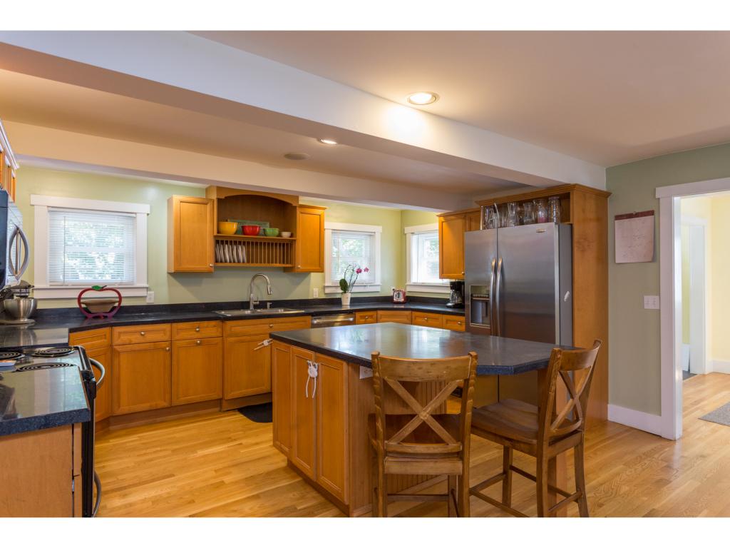 294 Grove Road Rye, NH 03870 - Photo 3 of 36