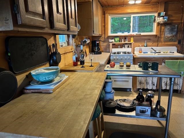 651 Gilbert Street Brookfield, VT 05036 - Photo 29 of 33