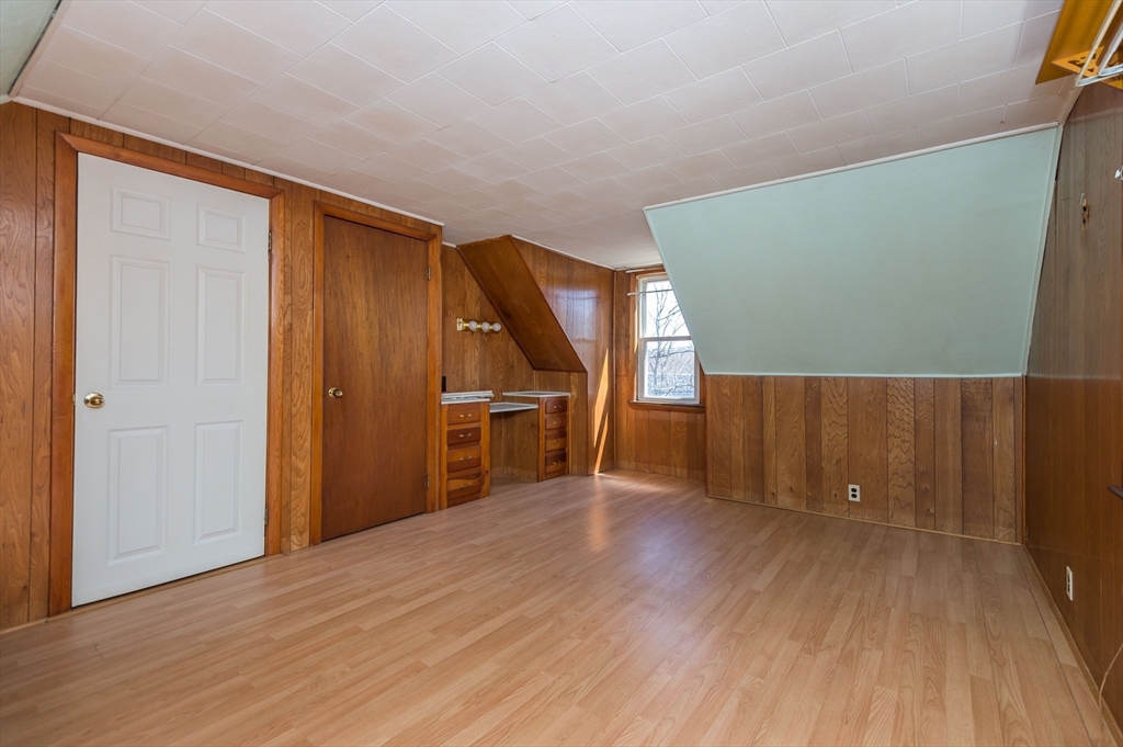 36 Middle Street Woburn, MA 01801 - Photo 21 of 28