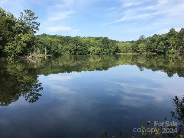 $89,000 | 2793 Catawba Road, Unit 24, Great Falls, SC 29055