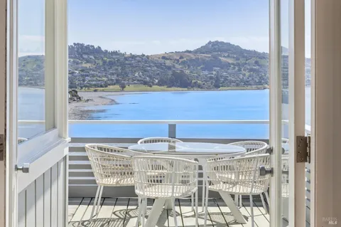 $3,095,000 | 263 Richardson Drive, Mill Valley, CA 94941