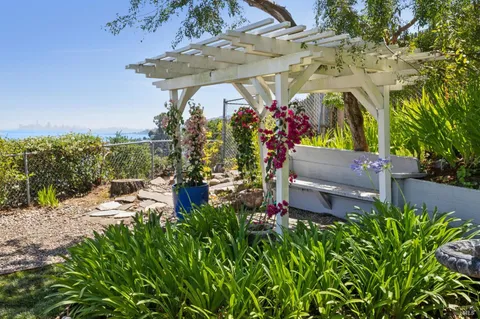 $3,095,000 | 263 Richardson Drive, Mill Valley, CA 94941