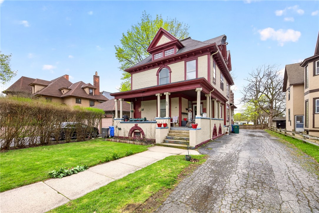 30 Strathallan Park Rochester, NY 14607 - Photo 2 of 34