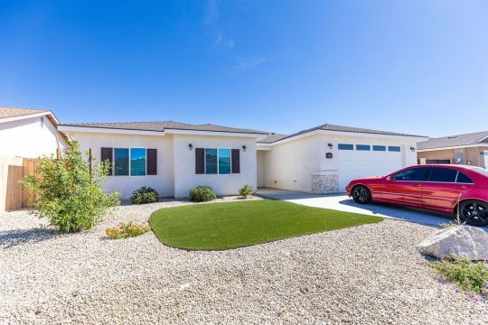 1026 Ocean Avenue Ridgecrest, CA 93555 - Photo 1 of 6 Gallery Image 1