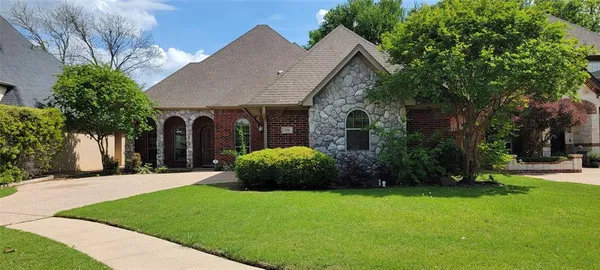 $495,000 | 856 Merion Drive, Fort Worth, TX 76028