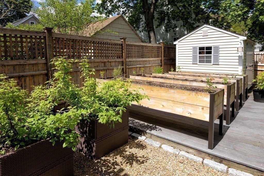 85 Coolidge Road Arlington, MA 02476 - Photo 23 of 26