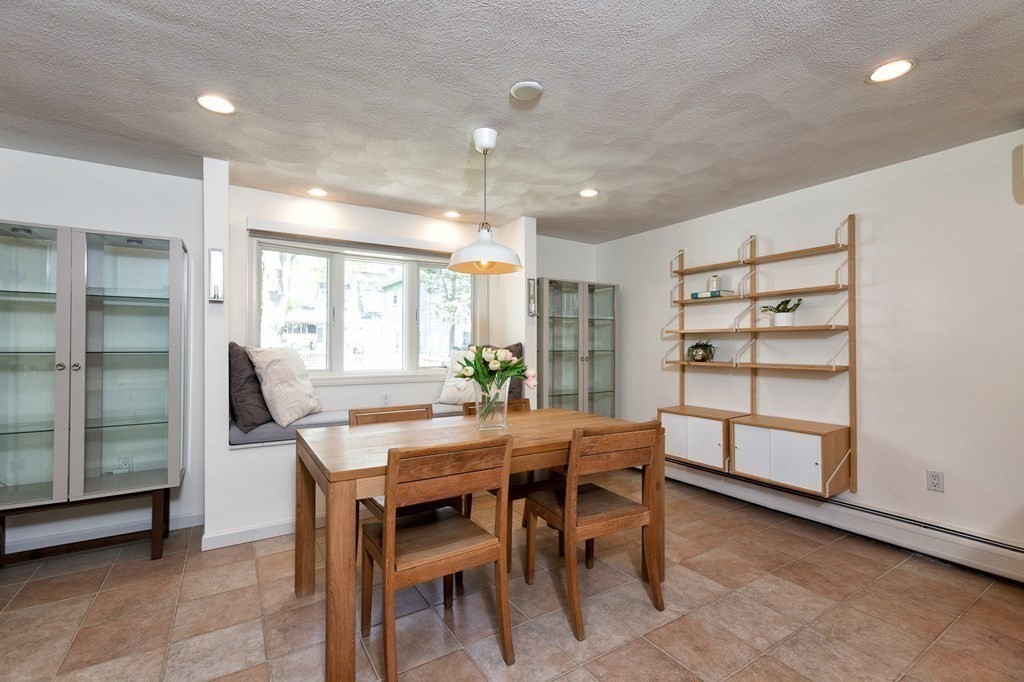 85 Coolidge Road Arlington, MA 02476 - Photo 7 of 26