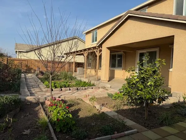 $499,000 | 429 Carly Anne Drive, Merced, CA 95341