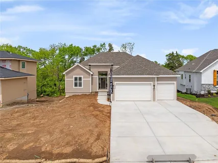 $706,900 | 25030 West 141st Street, Olathe, KS 66061