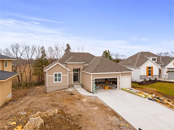 $706,900 | 25030 West 141st Street, Olathe, KS 66061