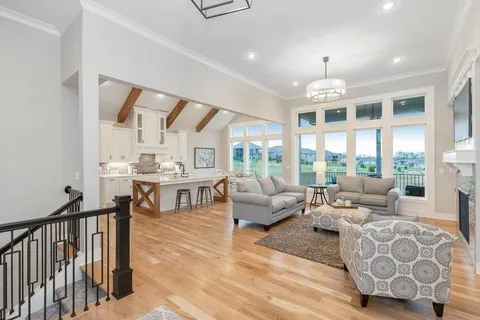 $706,900 | 25030 West 141st Street, Olathe, KS 66061