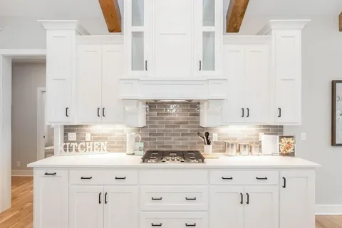 $706,900 | 25030 West 141st Street, Olathe, KS 66061