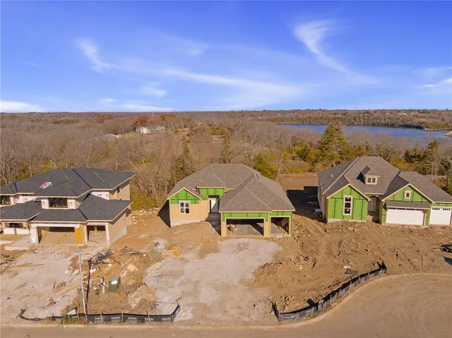 $706,900 | 25030 West 141st Street, Olathe, KS 66061