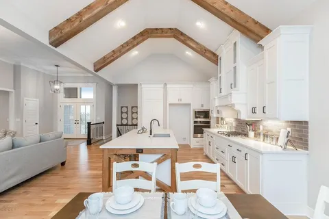 $706,900 | 25030 West 141st Street, Olathe, KS 66061