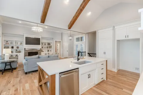 $706,900 | 25030 West 141st Street, Olathe, KS 66061